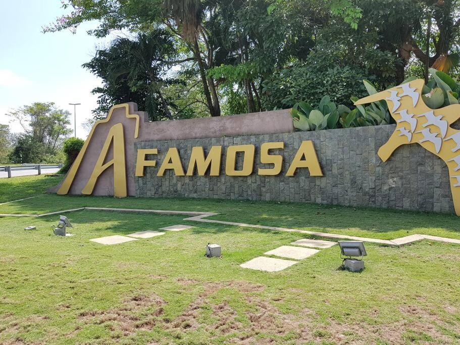 D Savoy 3 Bedroom Condo within Famosa Resort — Hotel in Malacca
