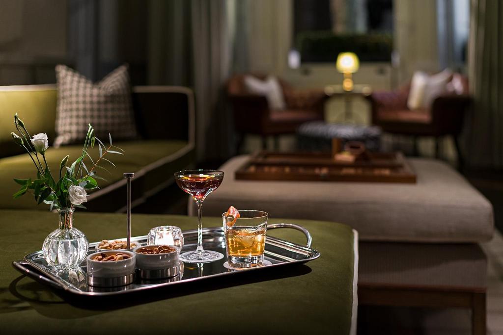 London Adria Boutique Hotel Additional