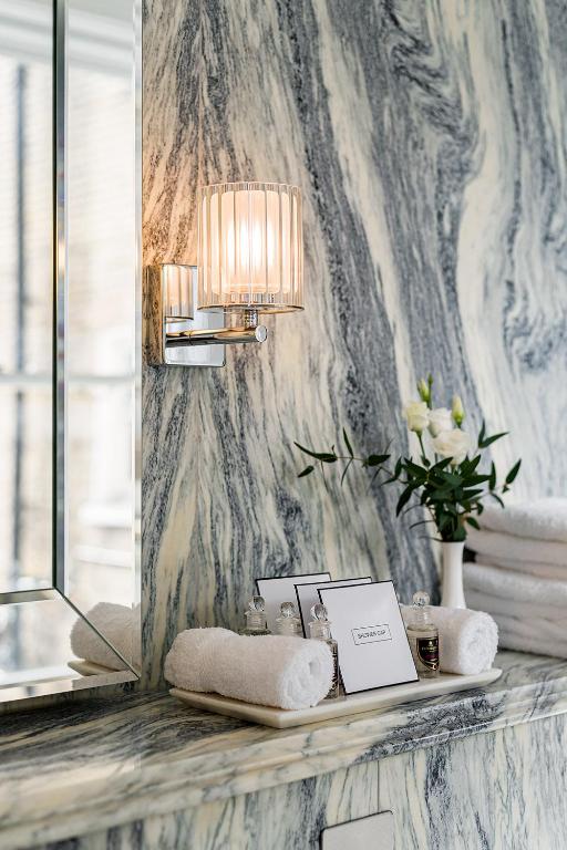 London Adria Boutique Hotel Additional