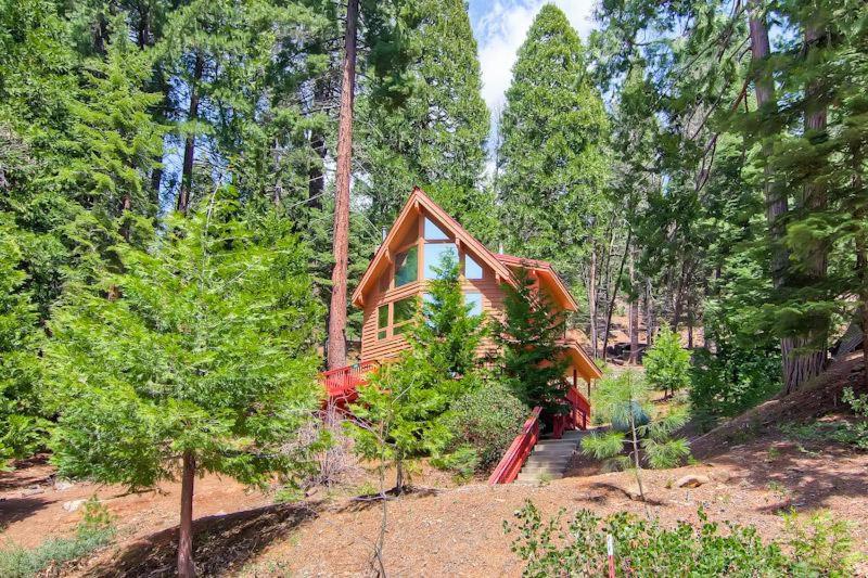 Red Fox Retreat — Hotel in Yosemite West (CA)
