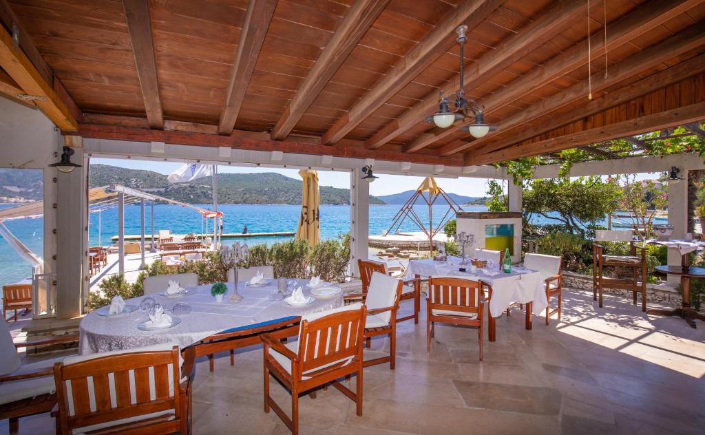 Sweet Village Hotel By The Sea photo