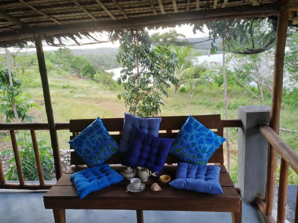 บังกะโล 1 ห้องนอน 1 ห้องน้ำส่วนตัว ขนาด 12 ตร.ม. – มาเรีย (Genevieve Guest House and Tours)