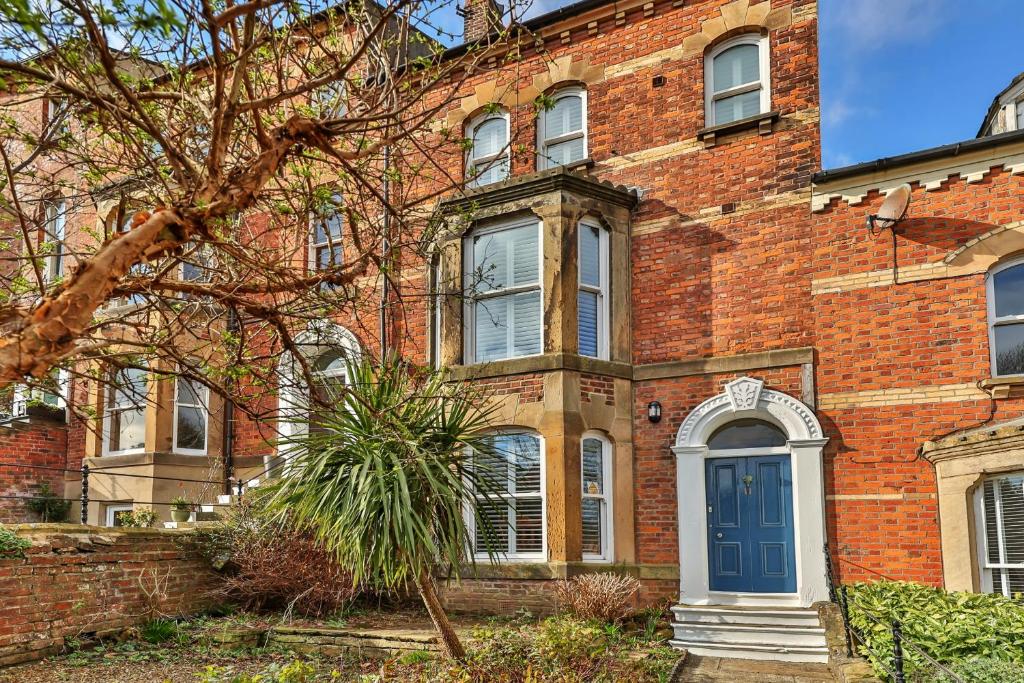 Finest Retreats - Adventure House, Whitby