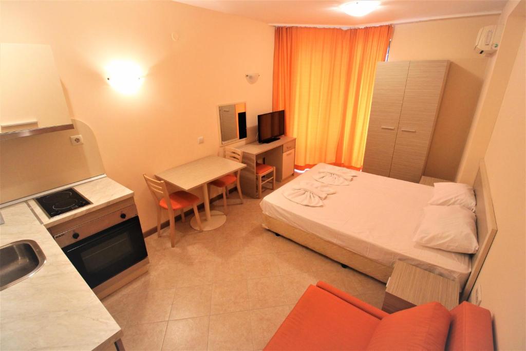 Menada Royal Sun Apartments photo