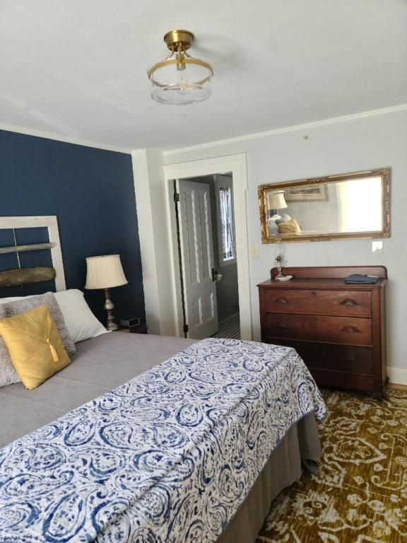 Benjamin F. Packard House Bed and Breakfast photo