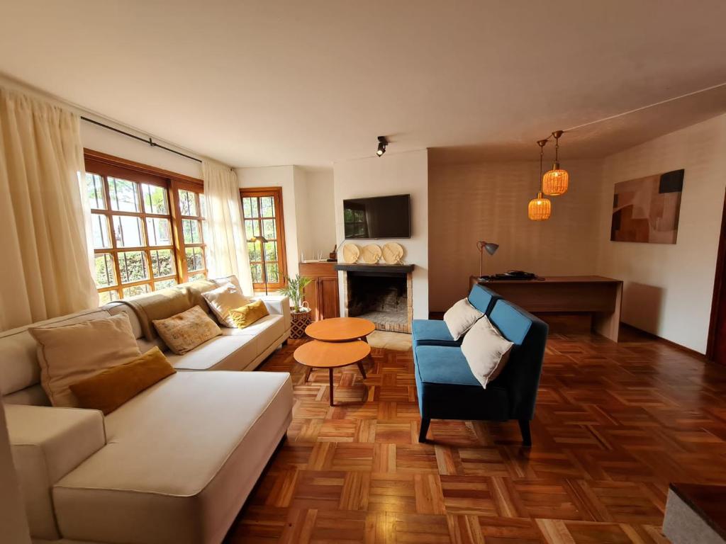 Casa Carrasco — Hotel in Montevideo