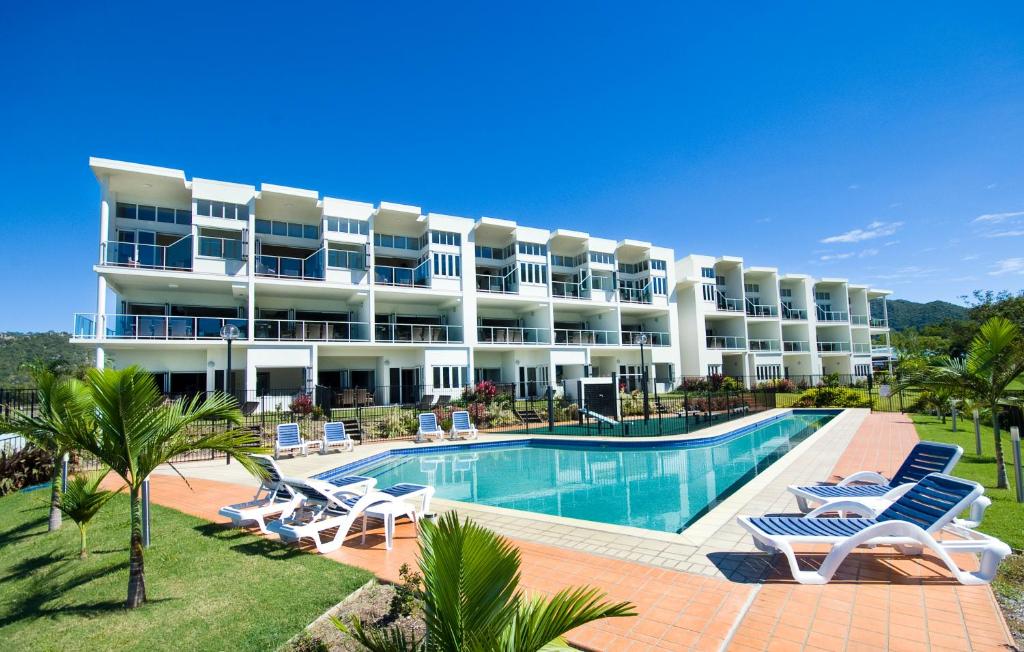 Beachside Magnetic Harbour Apartments — Hotel in Magnetic Island
