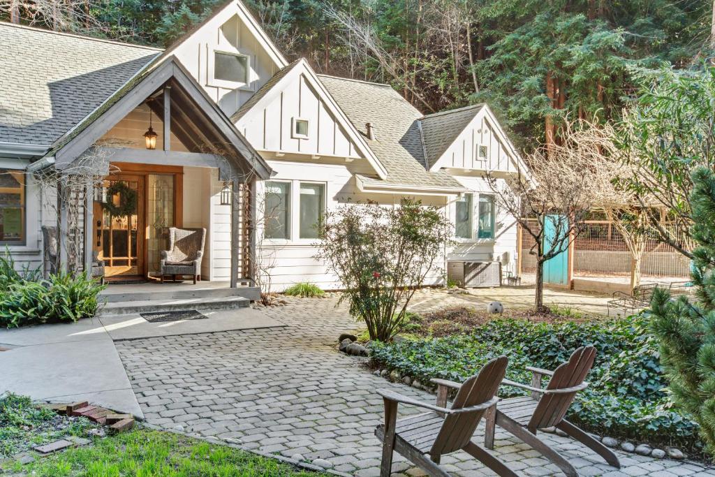 East Creek House