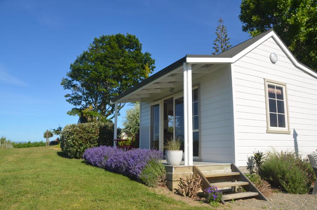 Kina Beach Vineyard Cottages photo