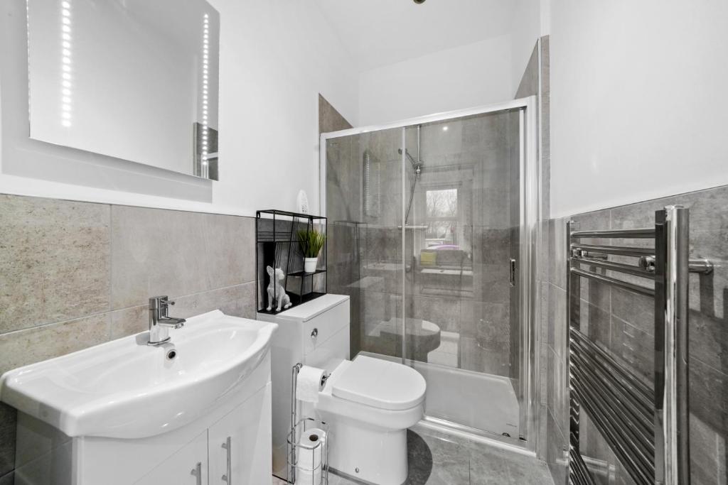 Lovely Studio Apartment Free Parking in Maidstone photo