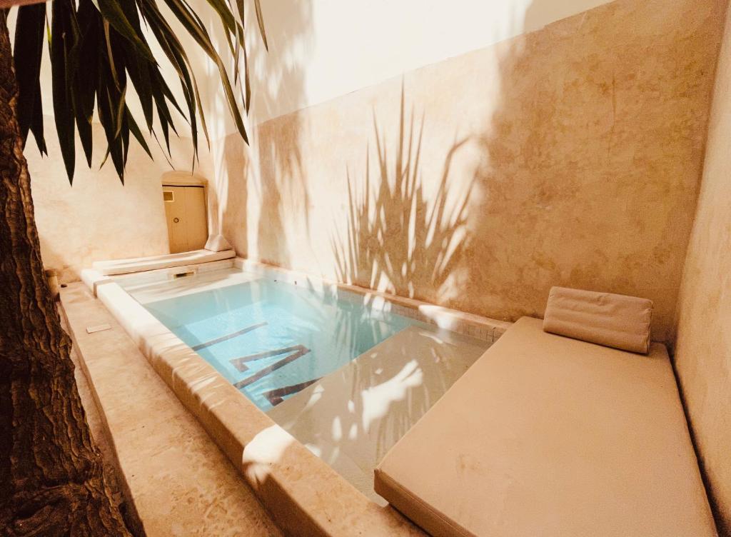 Riad 144 photo