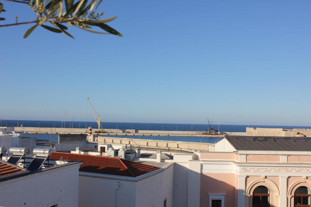 PALAZZO DEI GESUITI APPARTAMENTO con TERRAZZA PRIVATA - 2