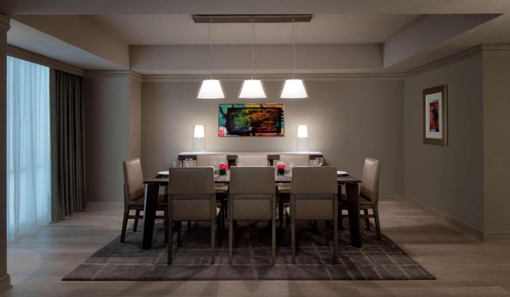 The Royal Sonesta Minneapolis Downtown