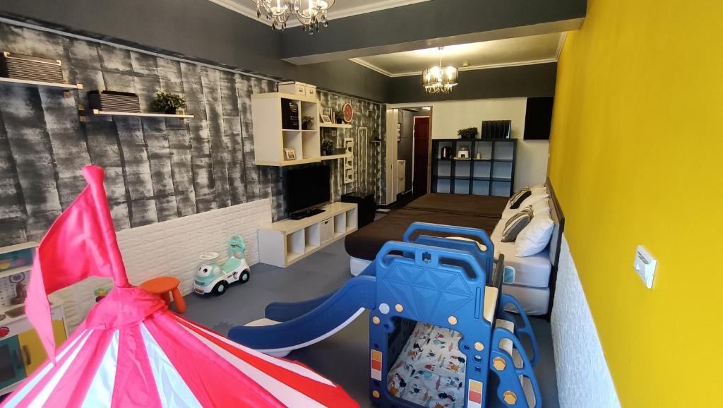 Midsummer Kenting Bed and Breakfast