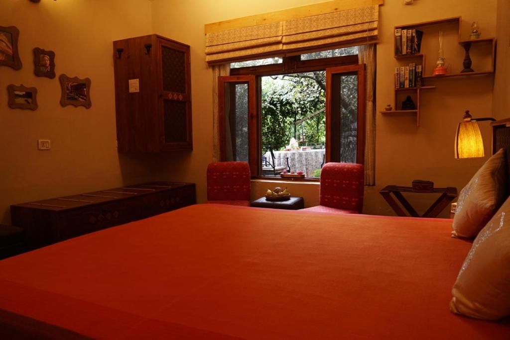 Autumnred Cottage Manali photo