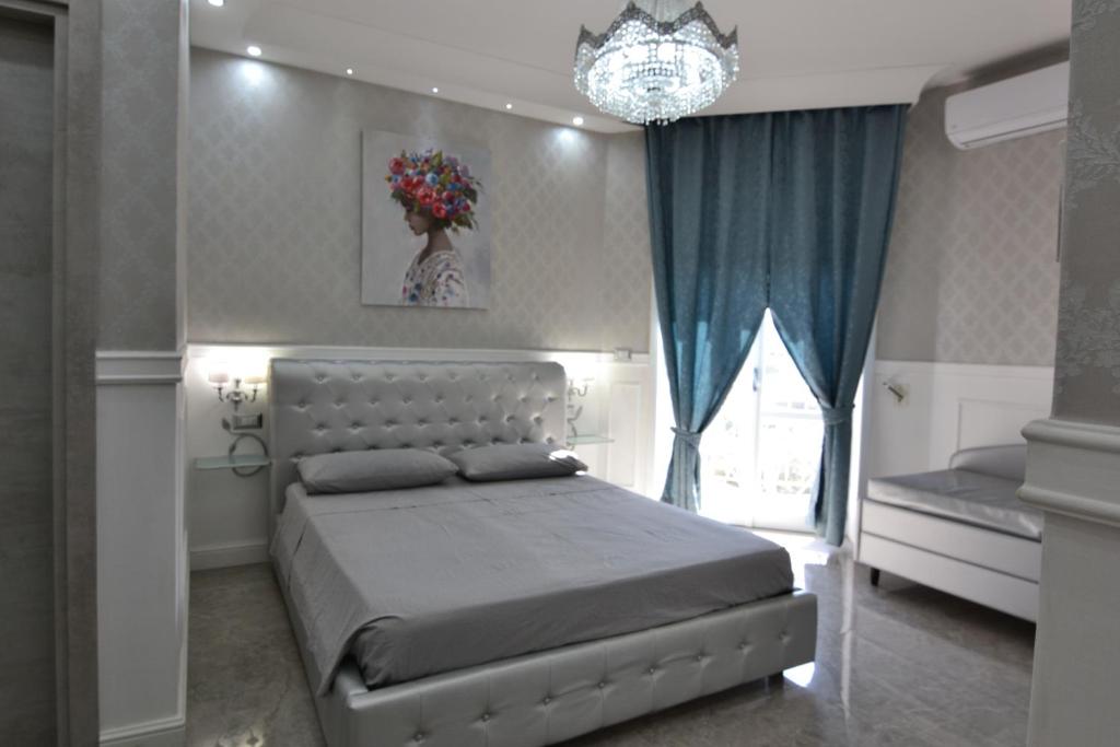 SILVER SUITE, Gallipoli