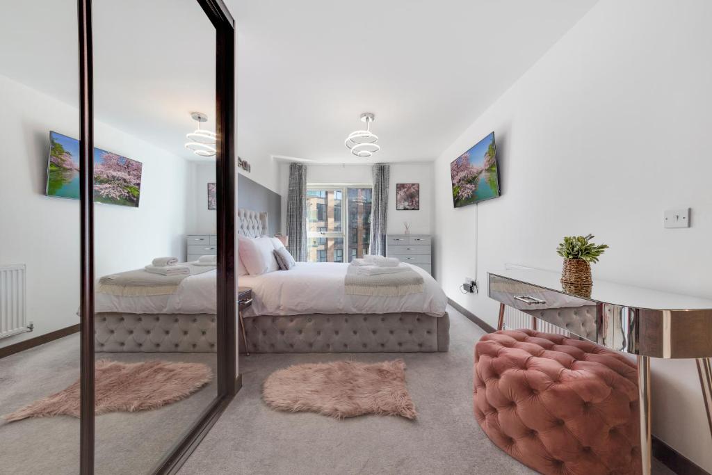 Suites by Rehoboth - Darent Court - Dartford Station photo