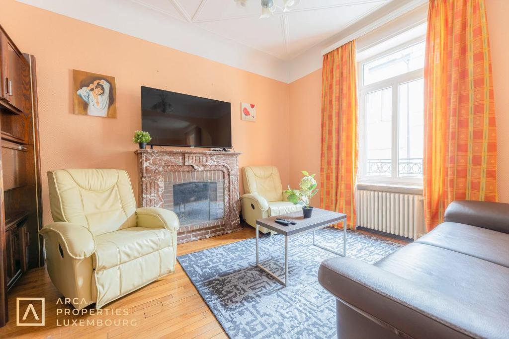 Splendid Townhome in Gare 15Min Walk to Lux City