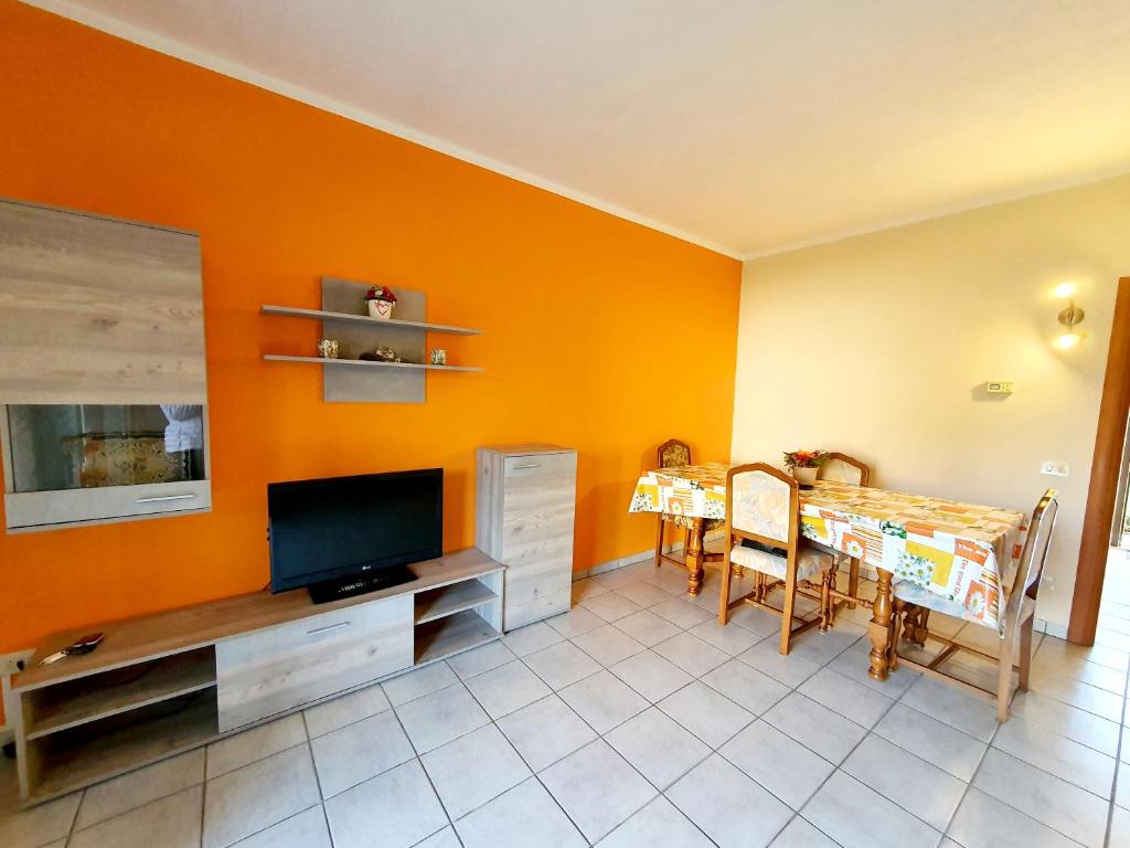 Beach Apartment Cannobio - 4
