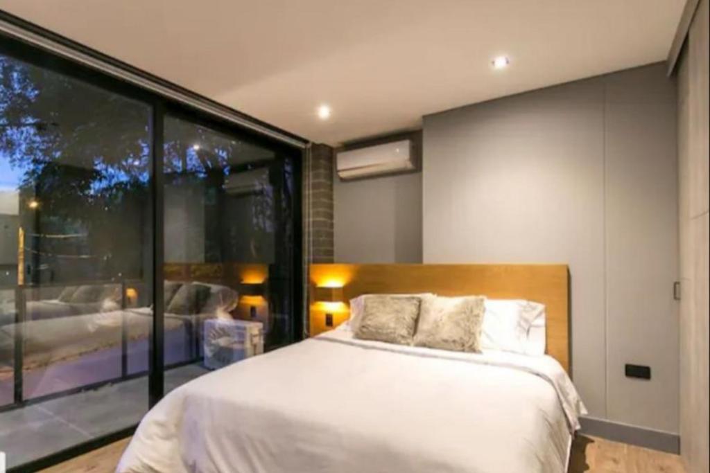 Apartamento Familiar en Medellín Barrio el Poblado, Медельин
