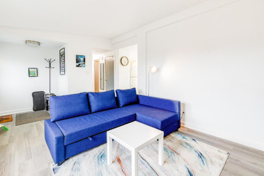 Coral Cove, Lincoln City