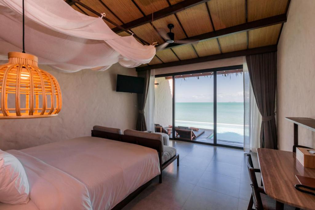 The Flow Samui Beach Resort, Mae Nam