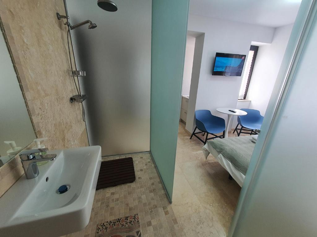 Dacia Residence Apartments photo
