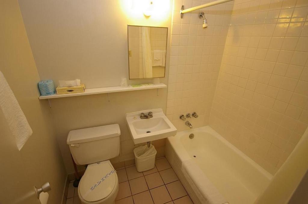 The Alexandra Hotel photo