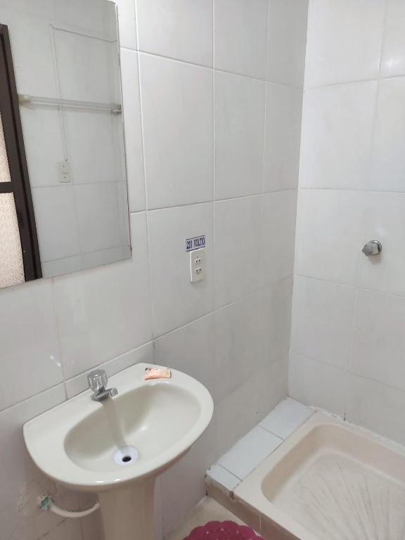 Hostal La Realeza photo