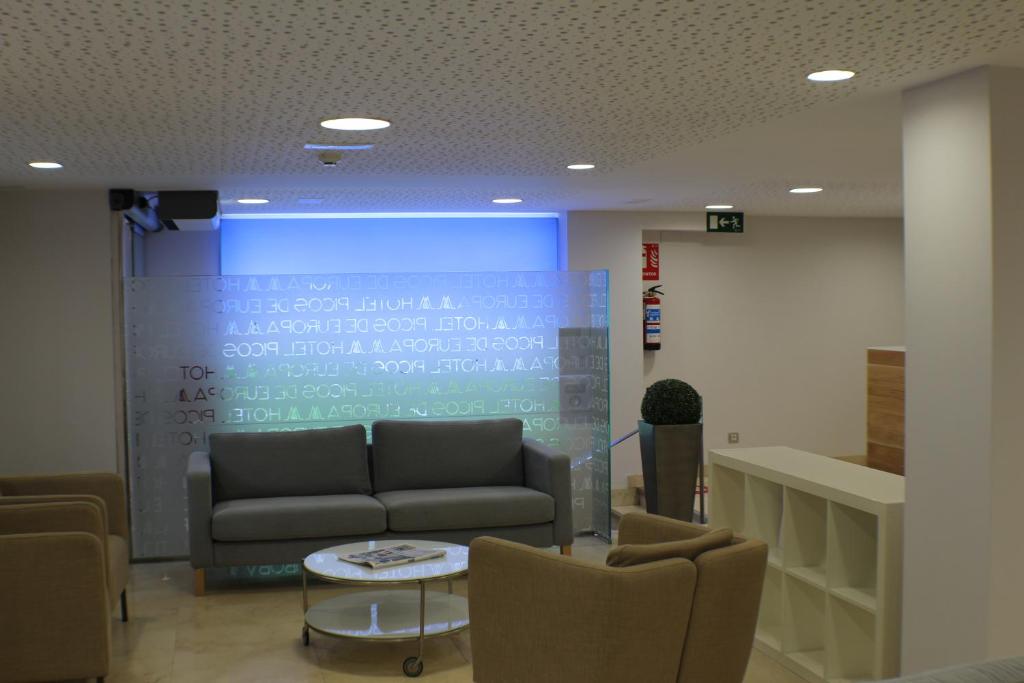 Hotel Picos De Europa photo