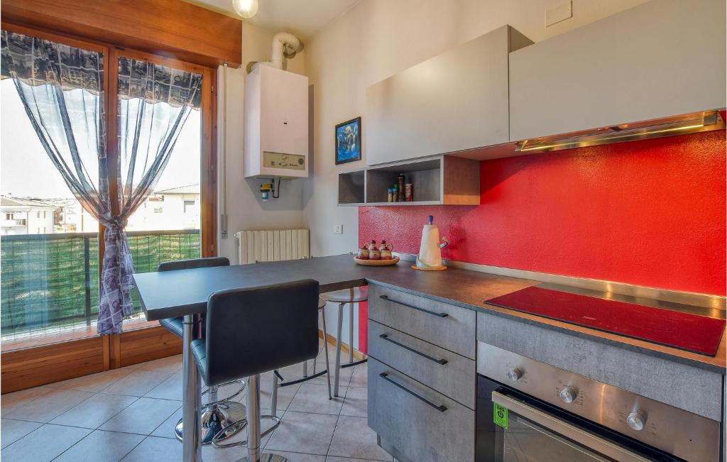 Amazing apartment in Bussolengo with WiFi and 1 Bedrooms photo