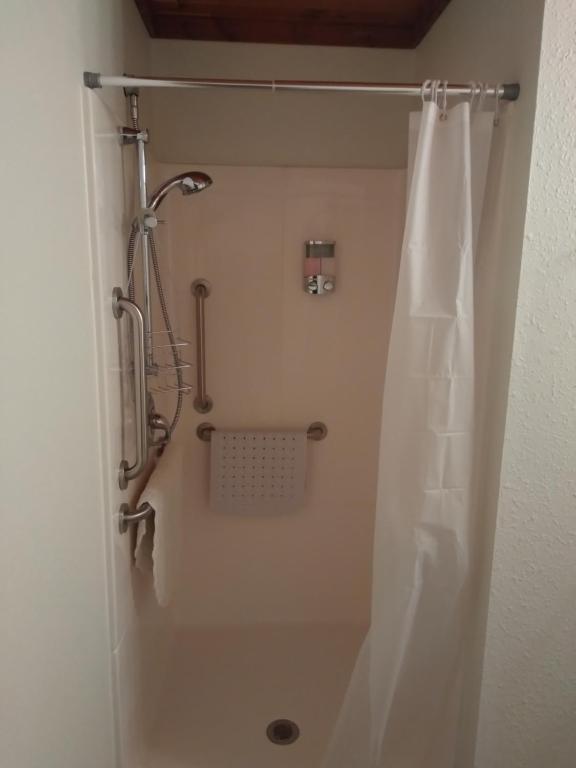 Comfort Zone Inn photo