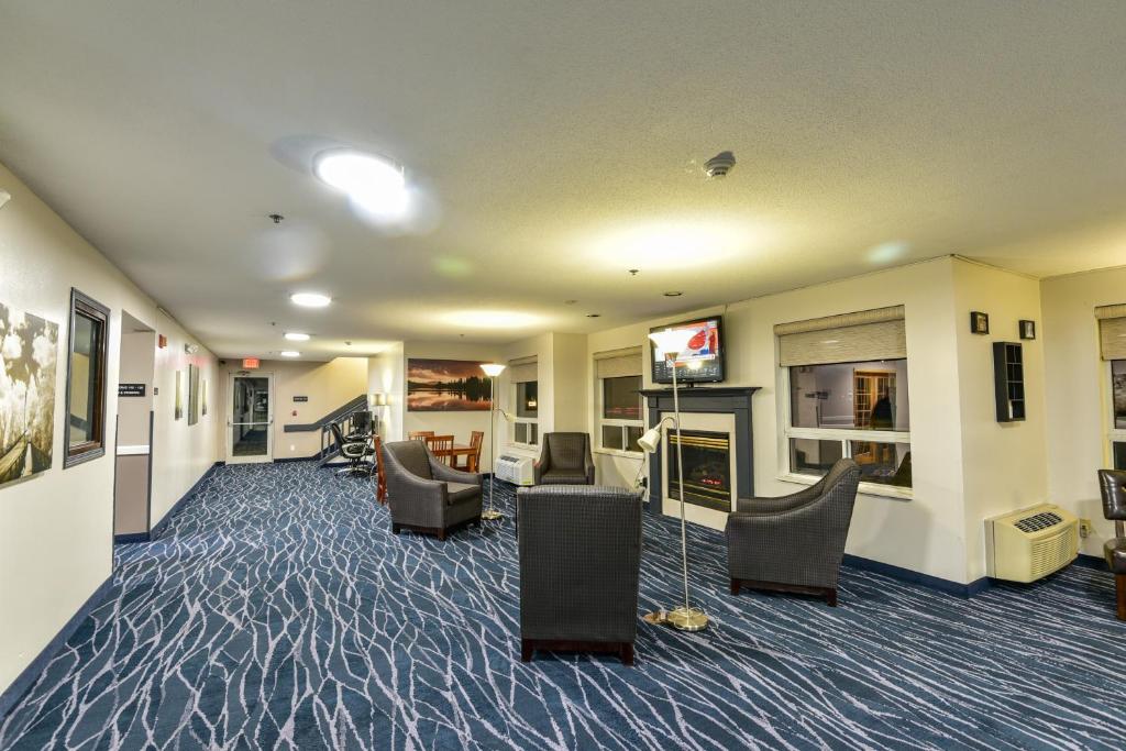 Super 8 by Wyndham Jackson MN photo