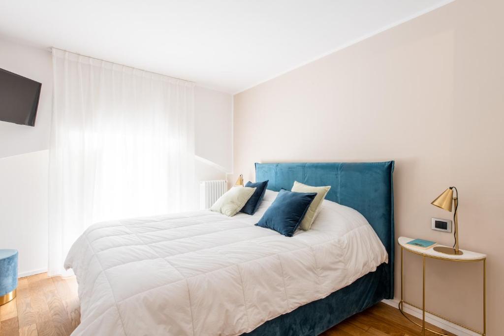 Moncada Suites & Apartments - 5