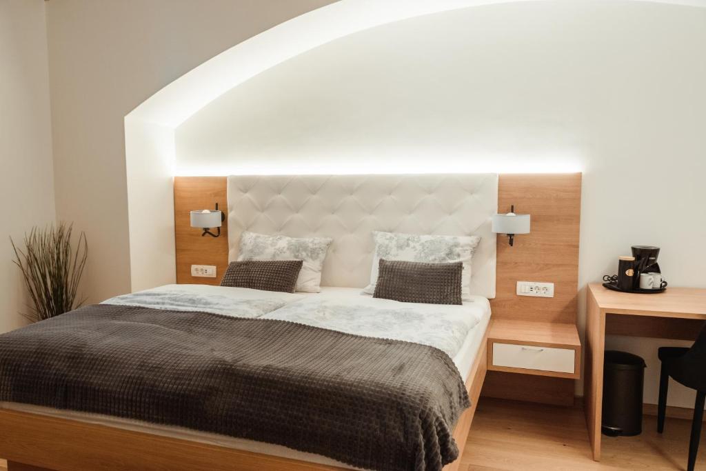 Operna klet Ljubljana — Hotel in Ljubljana