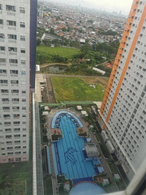 Green Pramuka Lovely 2 Bedrooms photo