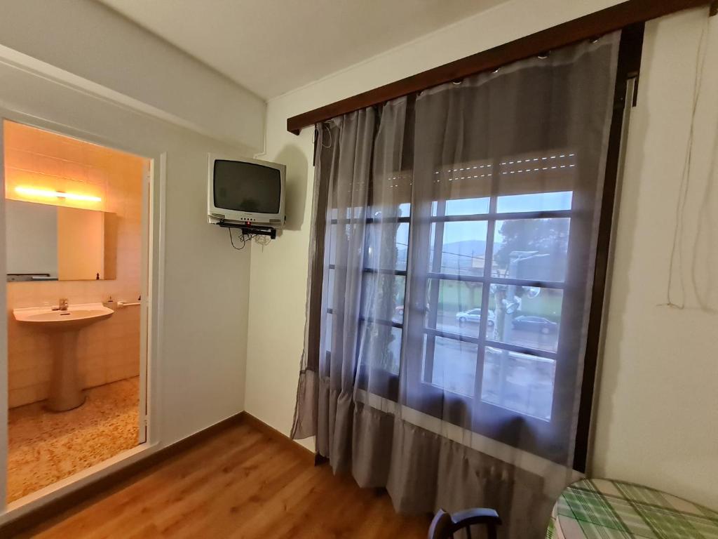 Hotel Bon Lloc photo