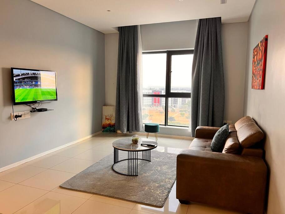 iTowers luxurious 1-Bedroom apartment- 15th Floor, Gaborone