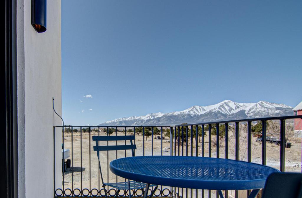South Main Residences by Surf Hotel photo