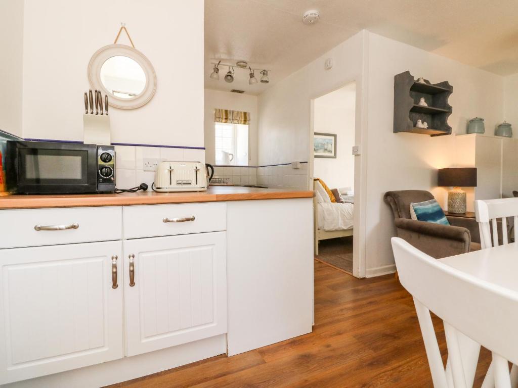 Robin Cottage, Ilfracombe photo 3