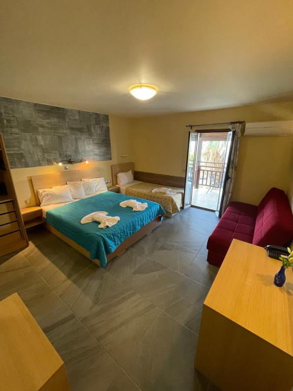 Mirabelle Hotel — Hotel rooms in Argassi, Ionian Islands
