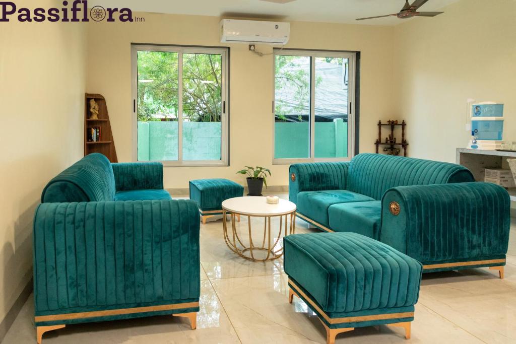 Passiflora inn photo