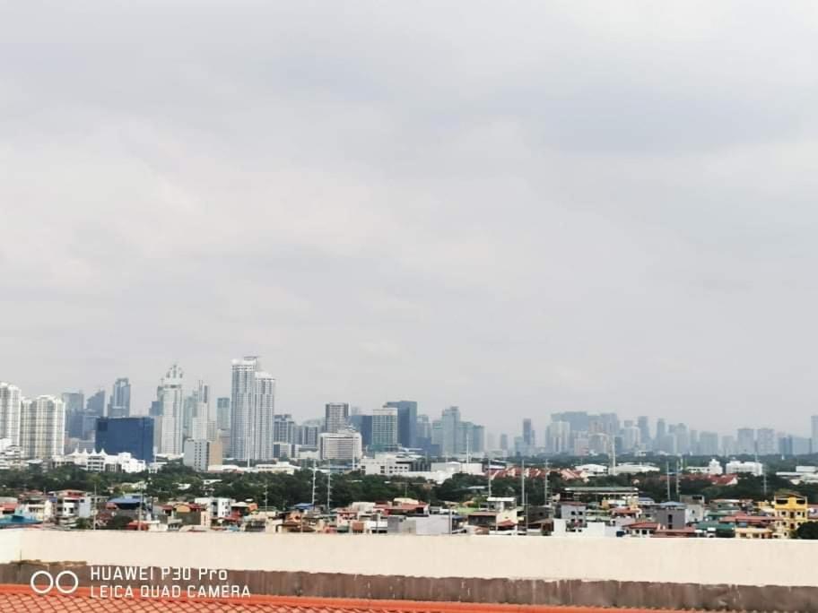 Staycation Condotel @150newport pasay city photo