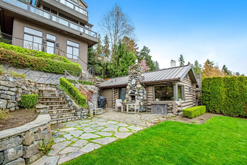 Little Log Cabin on Lake Washington photo