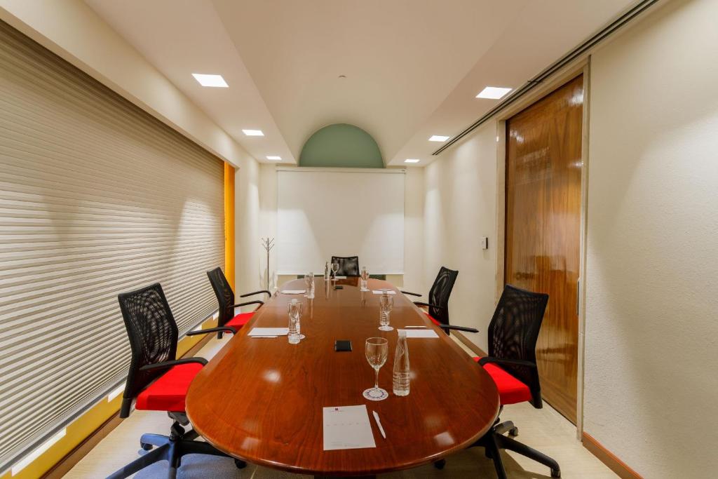 Business center