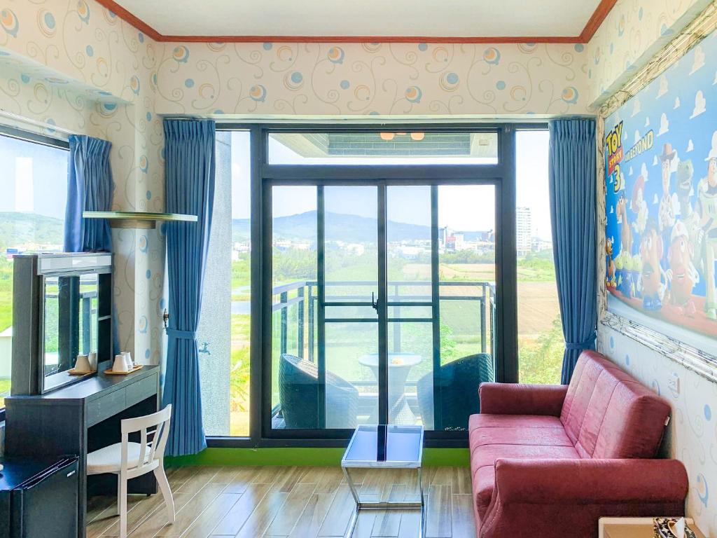 Emilia Villa photo