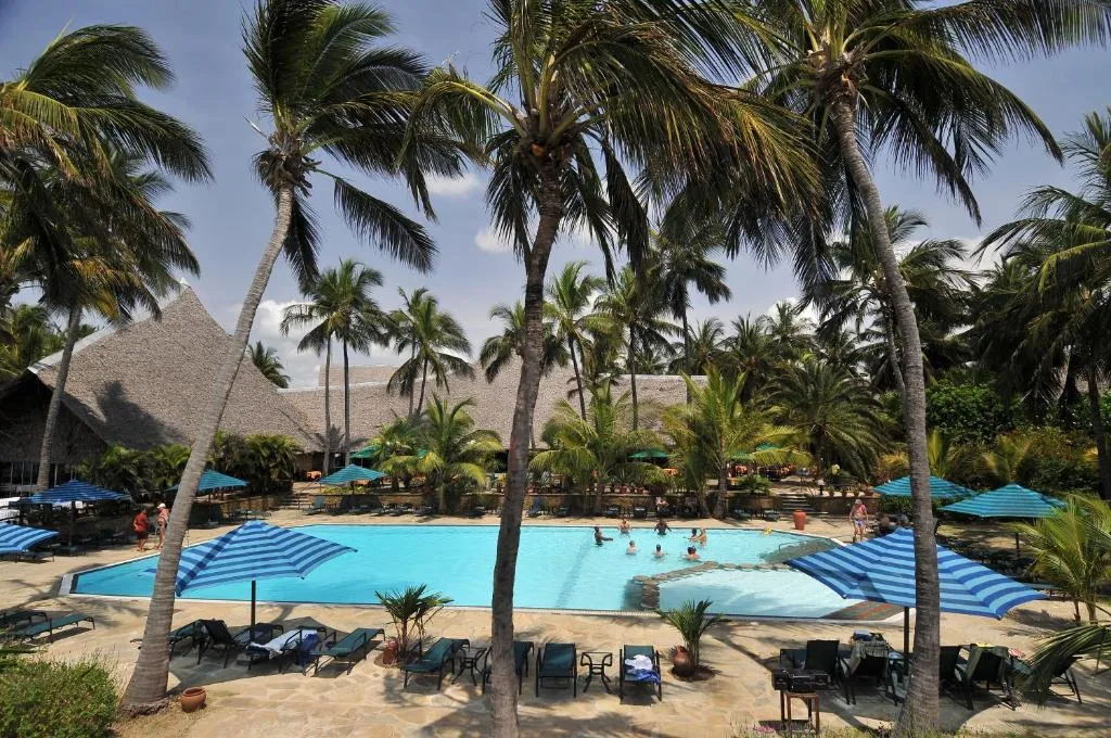 Bahari Beach Hotel, hotel in Mombasa