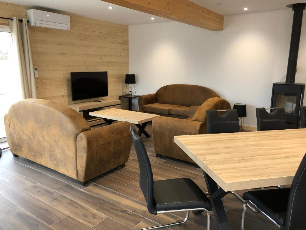 Chalet Jersey - 4