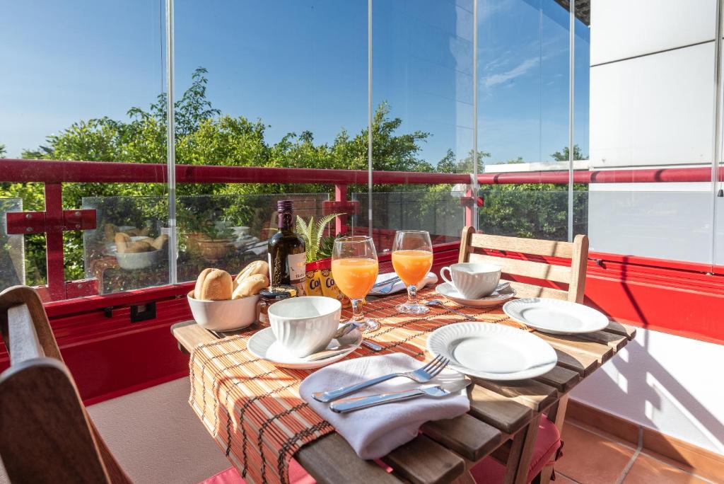Apartamento con parking Puerto Nuevo 8 - 5