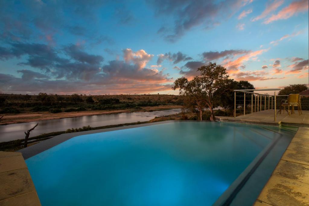 Buffalo Brooke, Hectorspruit